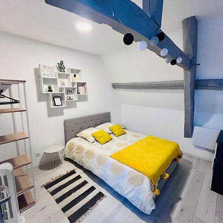 Au Petit Marcade Appartement Abbeville Buitenkant foto